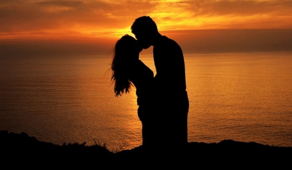 2023下半年白羊座运势揭秘：财源广进，